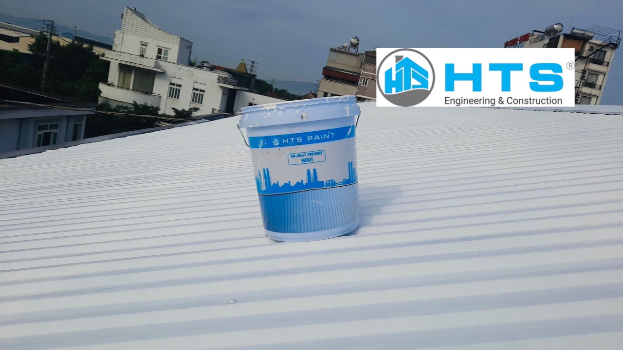 Sử dụng sơn chống nóng mái tôn HTS PAINT để thi công