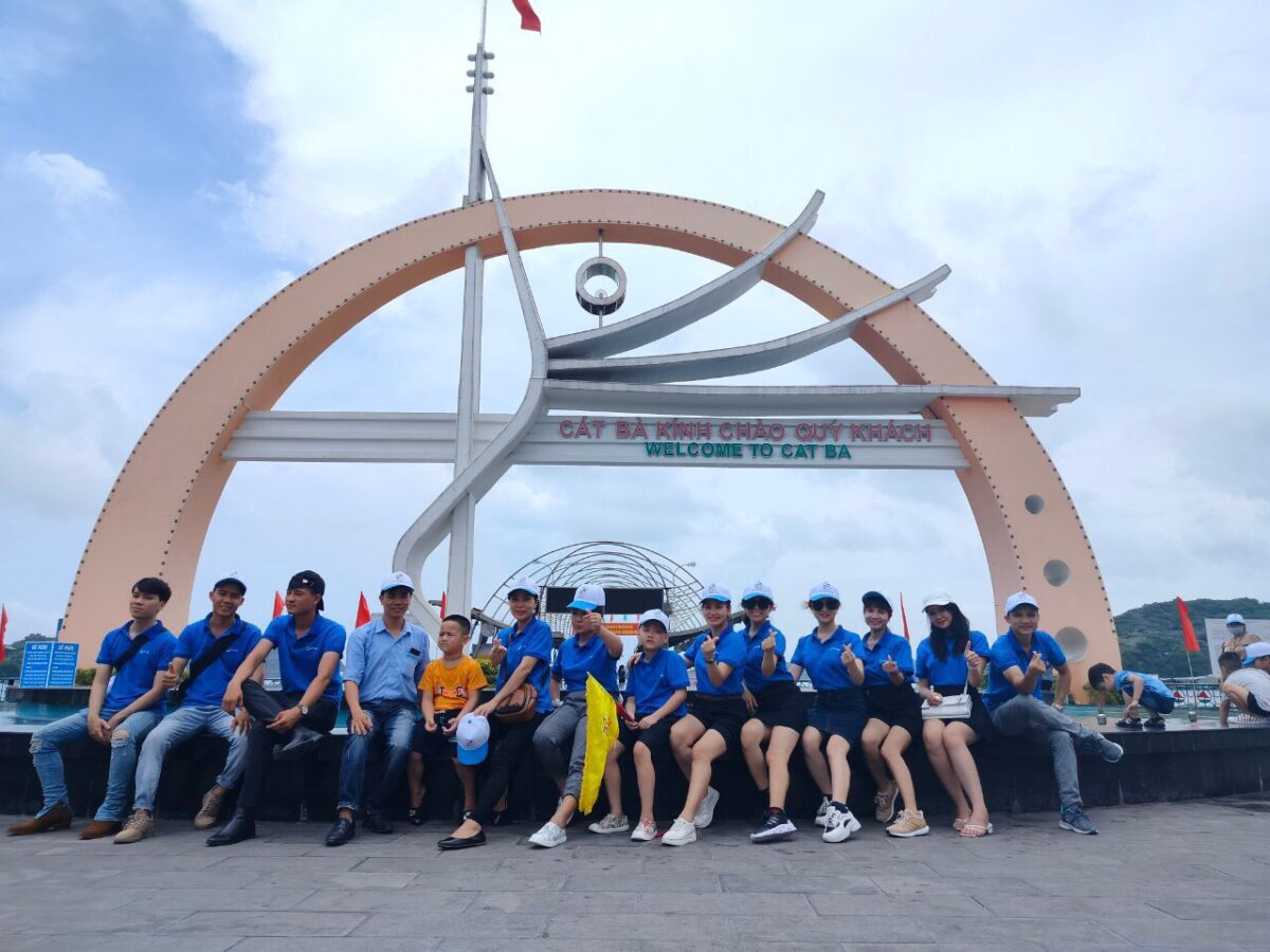 Hãng Sơn và Hoá chất HTS Việt Nam - Du Lịch Cát Bà Tháng 7/2022