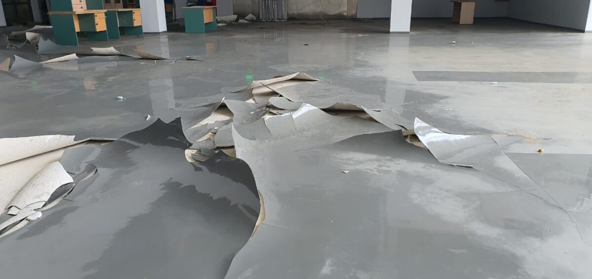 Sử dụng sơn epoxy kém chất lượng