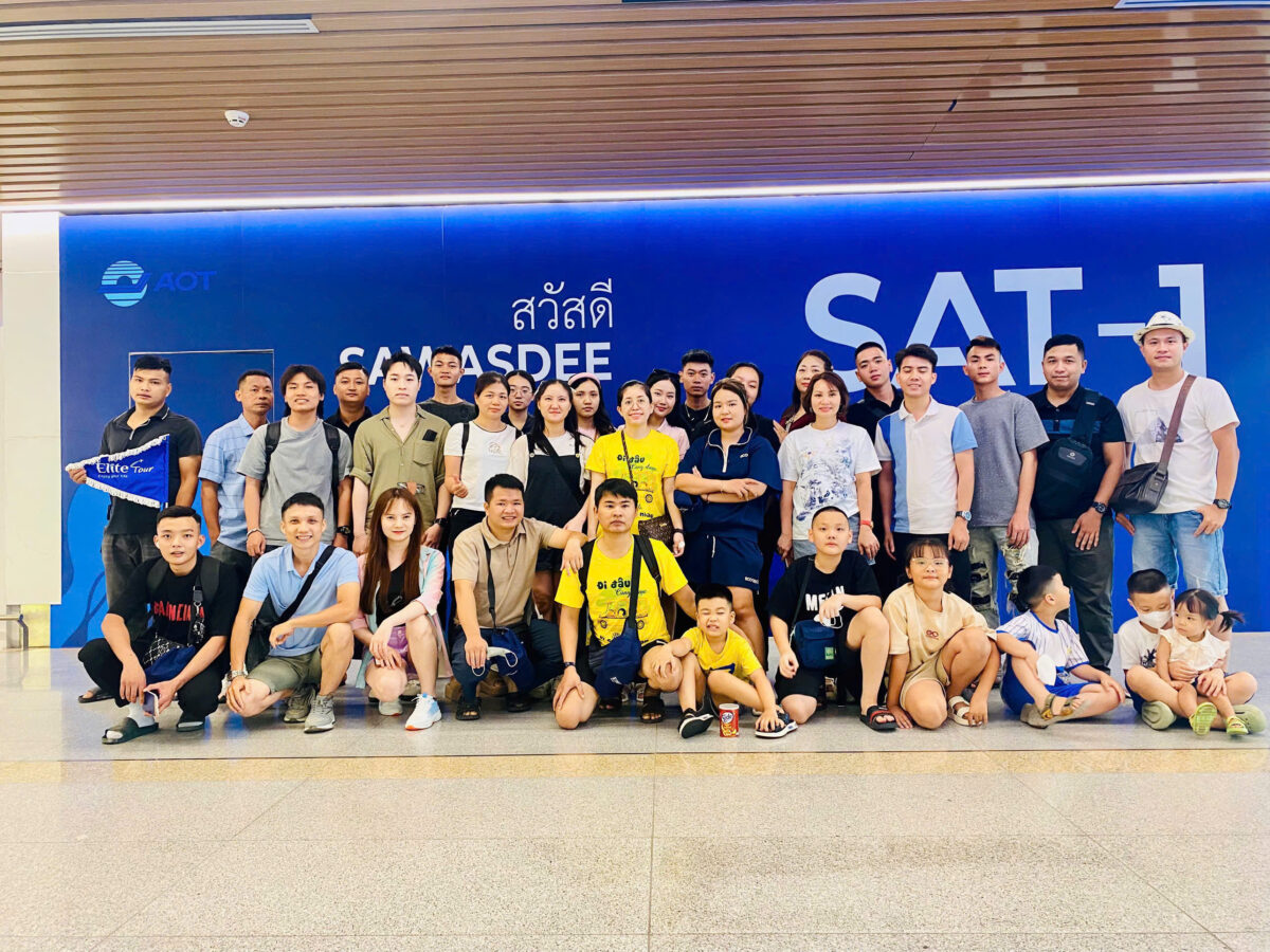 HTS Việt Nam check-in tại sân bay Suvarnabhumi Bangkok trong chuyến đi Thái Lan 5 ngày 4 đêm