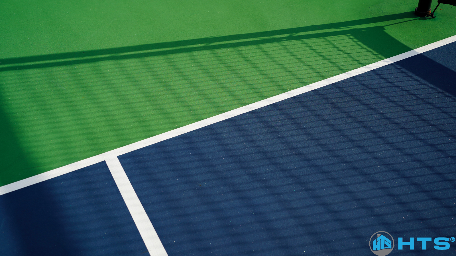 Lợi ích của việc sơn lại sân pickleball: tăng độ bám, thẩm mỹ và tuổi thọ mặt sân