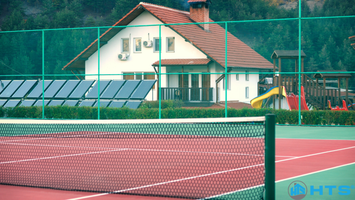 Đặc điểm sân tennis gần đây được ưa chuộng với mặt sân đạt chuẩn, vị trí thuận tiện và dịch vụ chất lượng