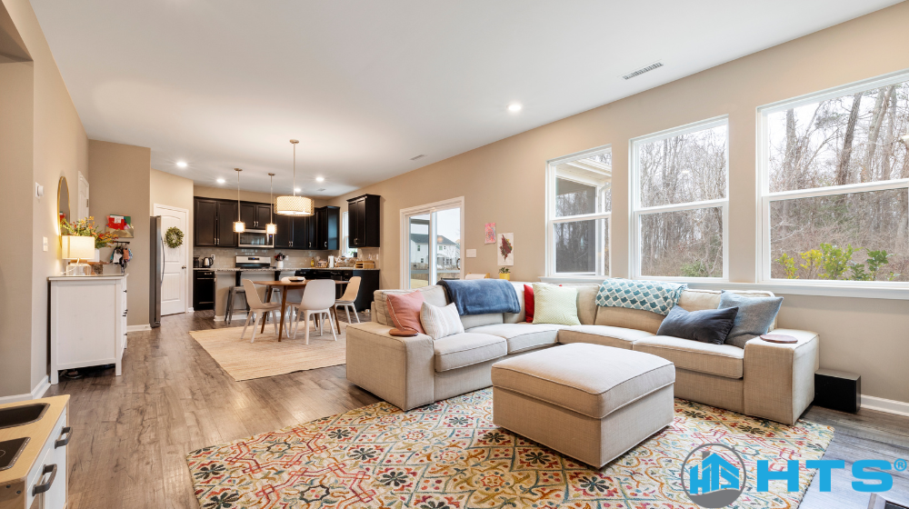 Hình ảnh đồ decor và màu sắc giúp tạo điểm nhấn nổi bật cho không gian sống