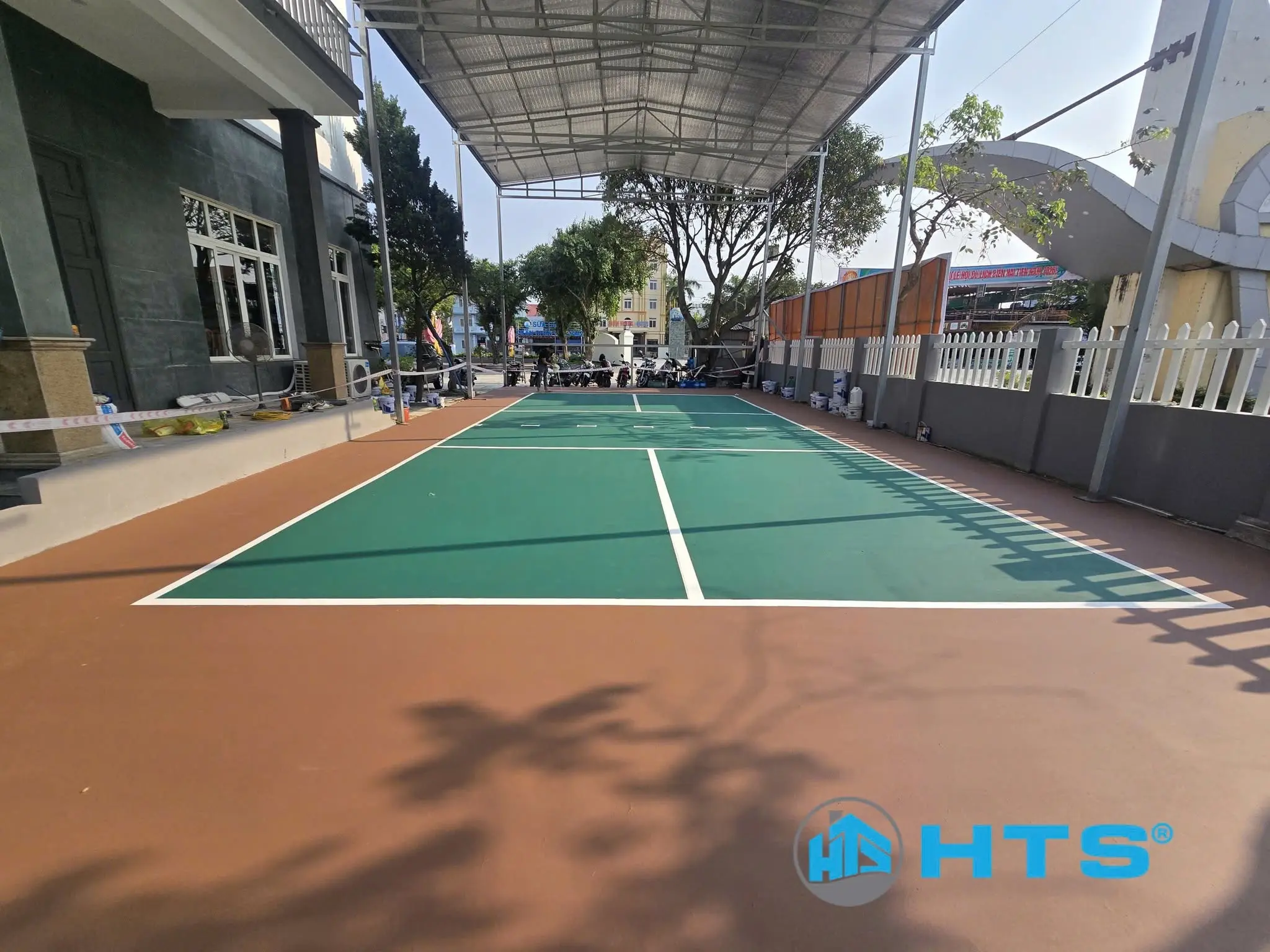 Thi Công Sơn Sân Pickleball Khách Sạn Biển Hải Tiến – Thanh Hóa